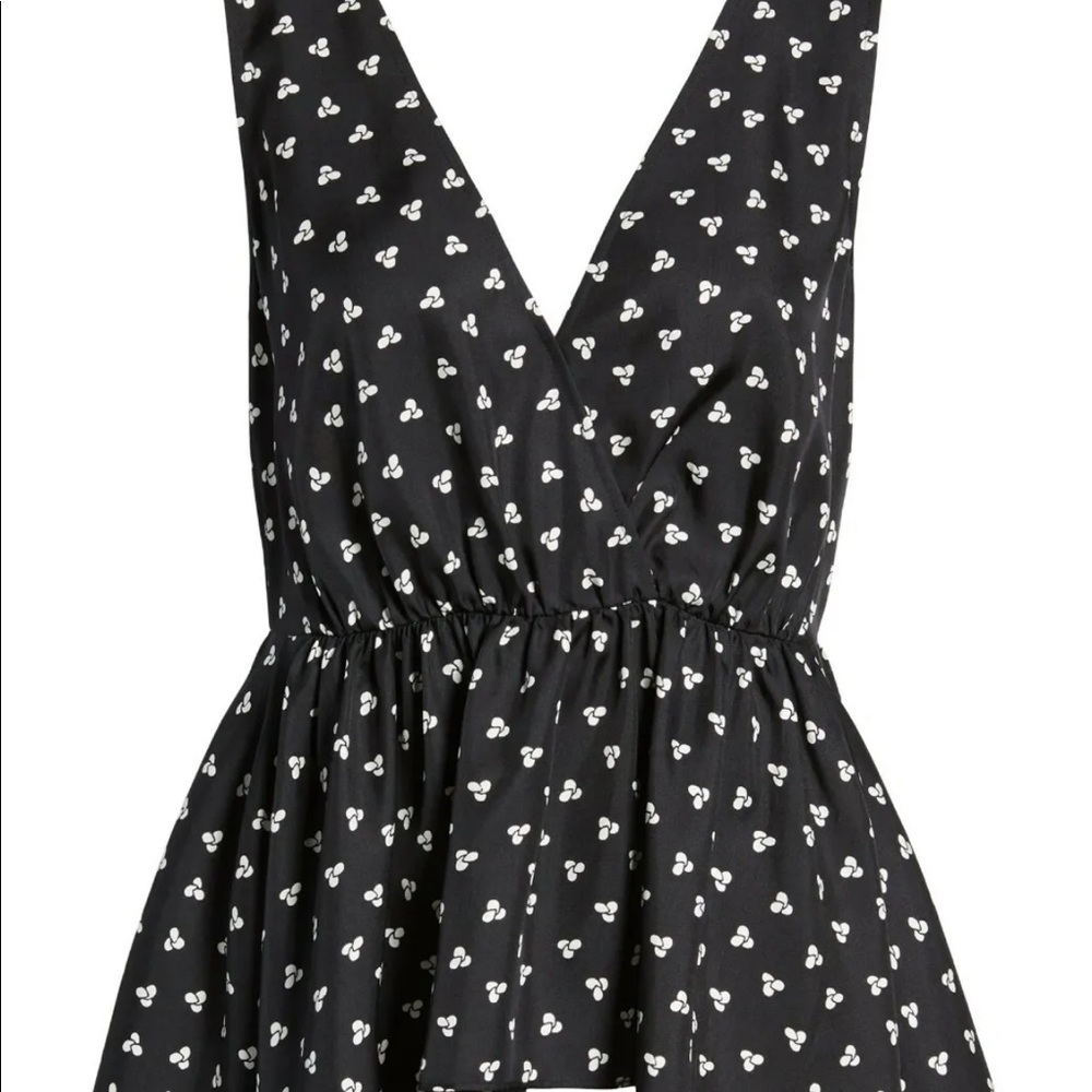 Brand: Lewit
Lewit Sharkbite Hem Silk Tank, Black -White Knot Print, Medium